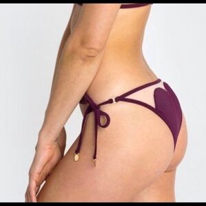 NWT Wildfox Amora Heart Plum String Bikini Bottom